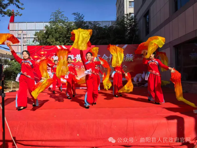 重阳登黄山，庙会焕新颜----羊平镇举办&ldquo;雕刻定瓷+&rdquo;特色展销会